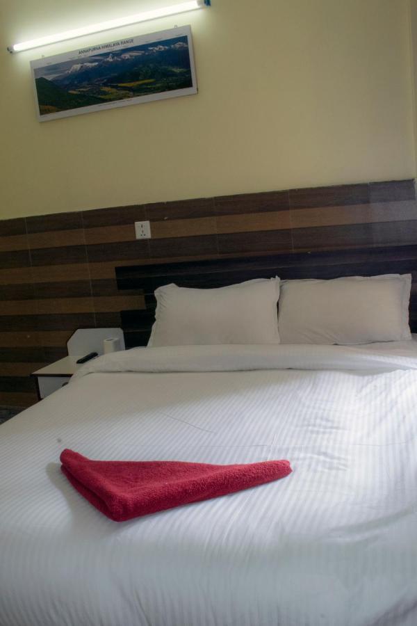 Hotel Elite Pokhara Dış mekan fotoğraf