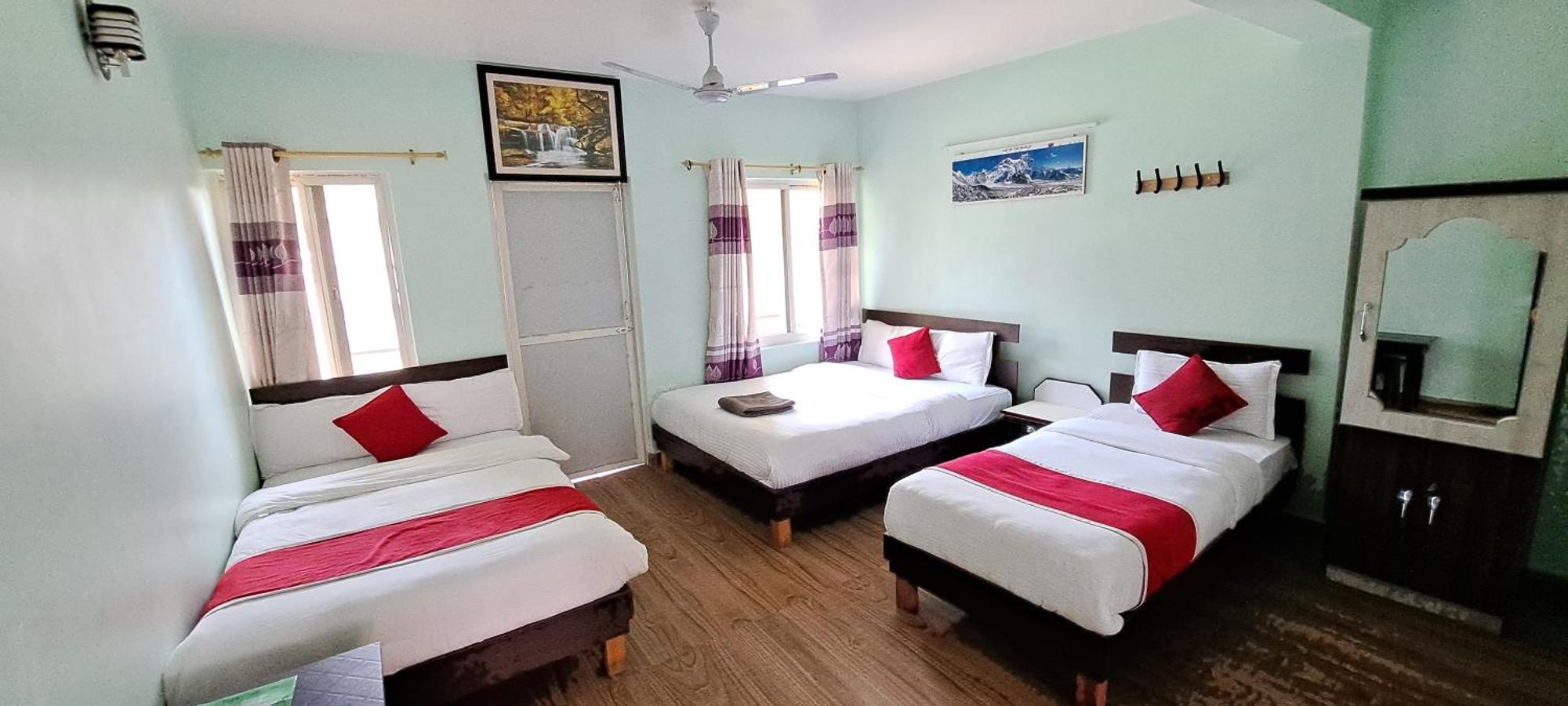Hotel Elite Pokhara Dış mekan fotoğraf