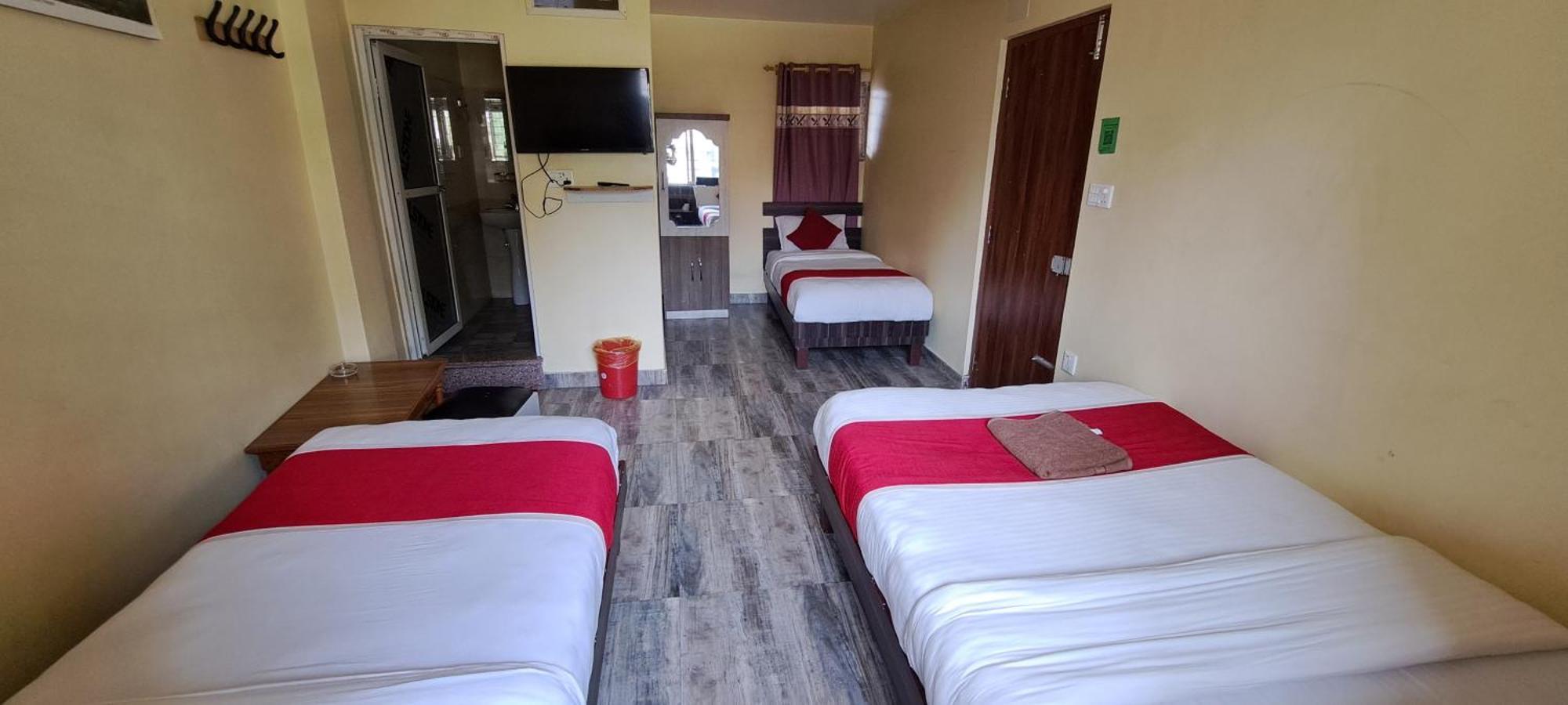 Hotel Elite Pokhara Dış mekan fotoğraf